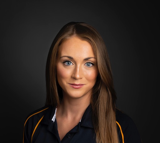 Profile image - Lesley Lowe